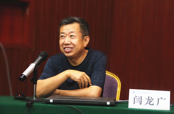 天行官方在线入口副总经理闫龙广告诫新员工要时刻树立安全意识.jpg